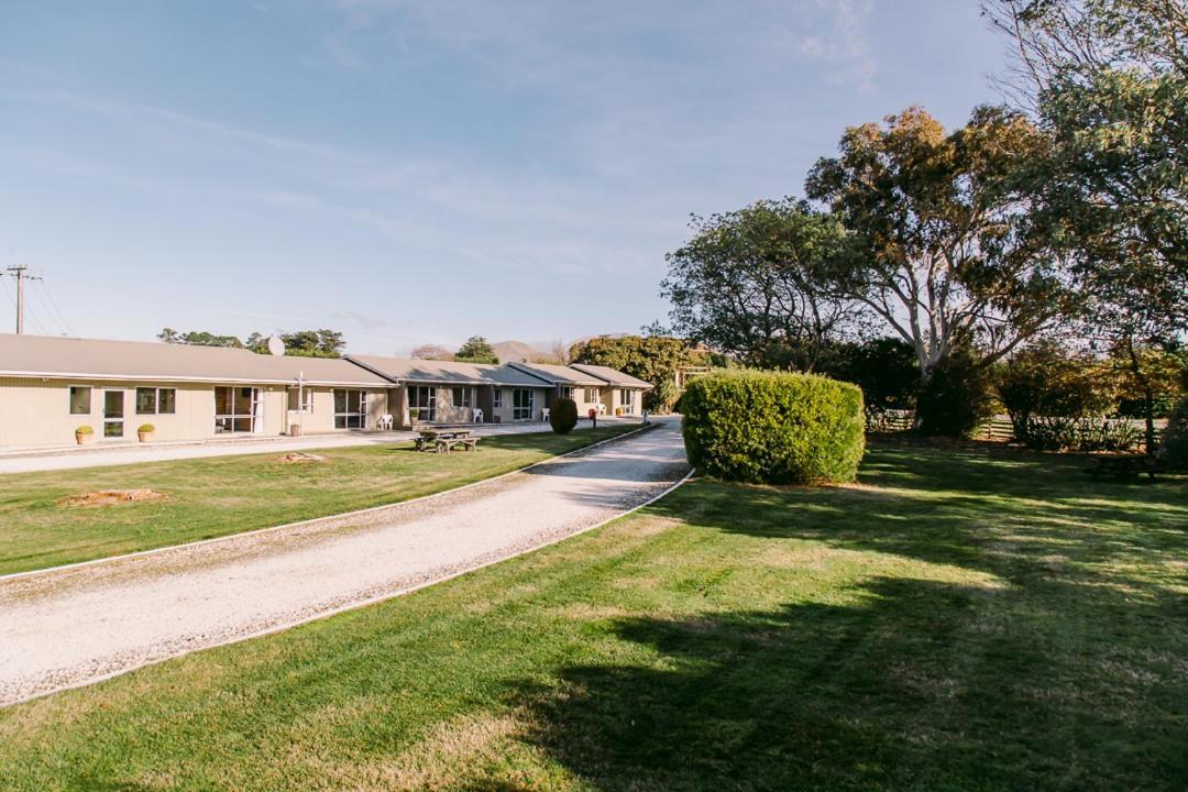 Flaxbourne Motels Ward Exterior foto