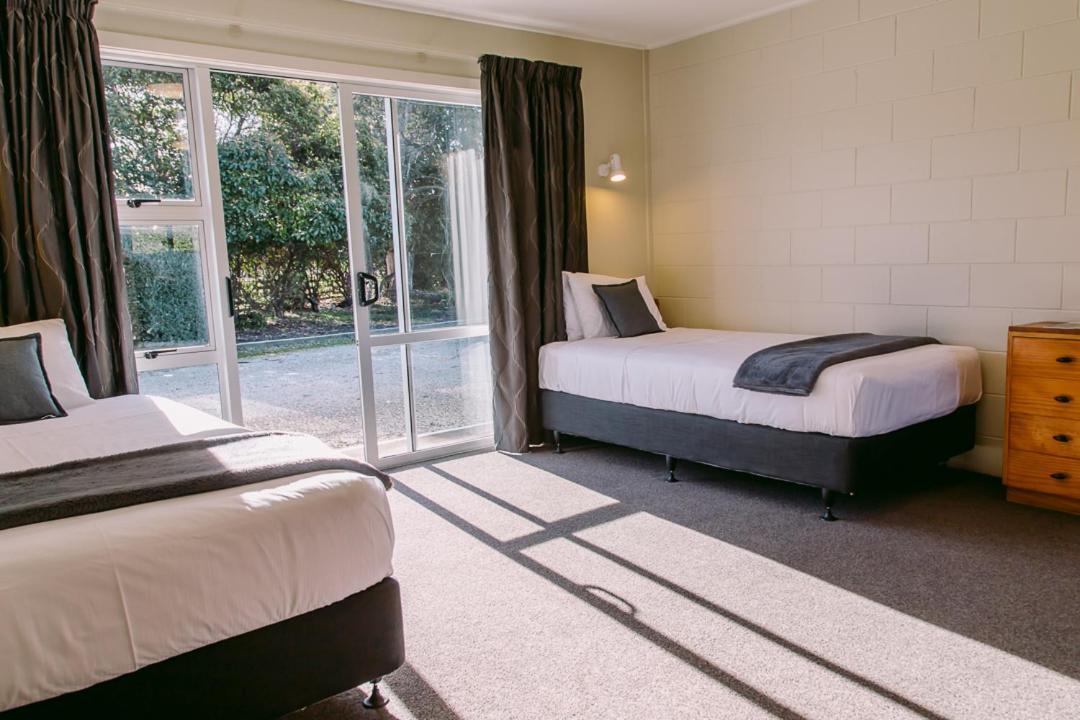Flaxbourne Motels Ward Exterior foto
